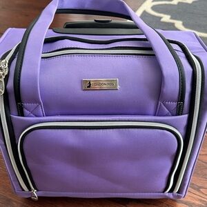London Fog Roller Carry on Luggage